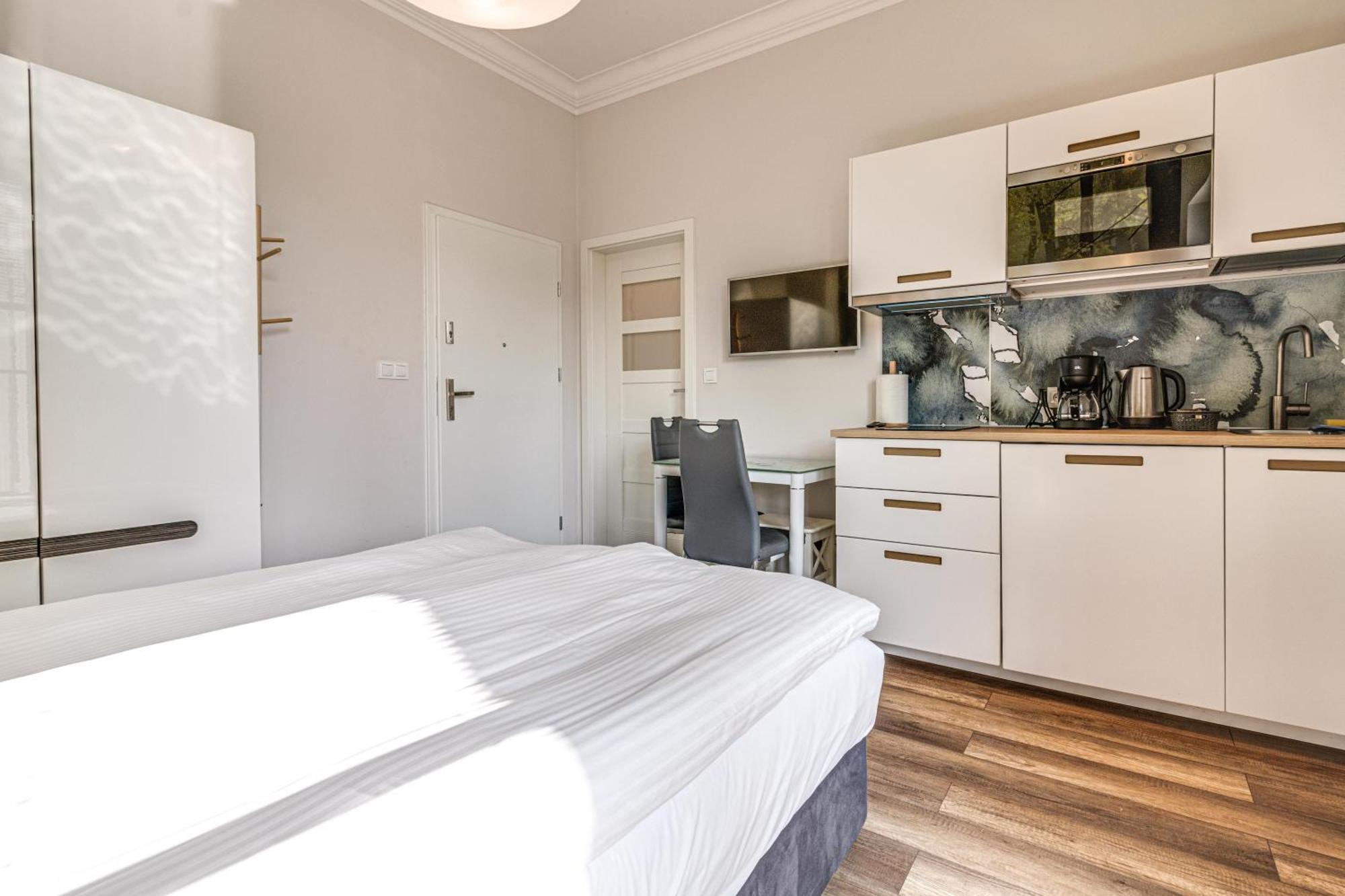 Rentplanet - Apartamenty Ksiecia Witolda Wrocław Buitenkant foto